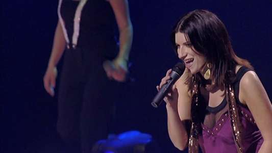Laura Pausini: Live In Paris - Backdrop