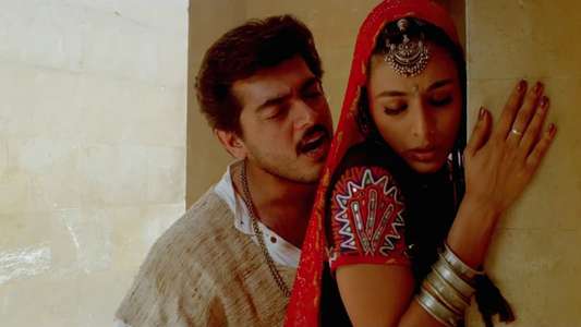 Kandukondain Kandukondain - Backdrop