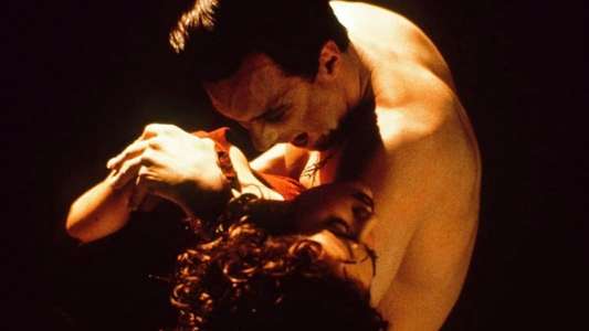 Embrace of the Vampire - Backdrop