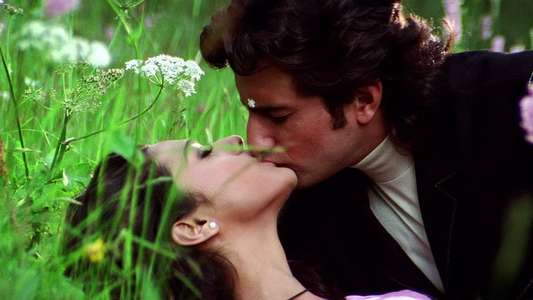 Kya Kehna - Backdrop