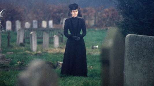 The Woman in Black - Backdrop