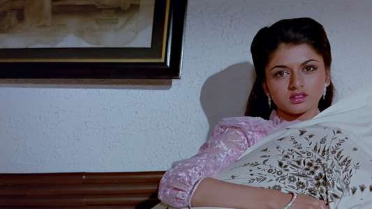 Maine Pyar Kiya - Backdrop