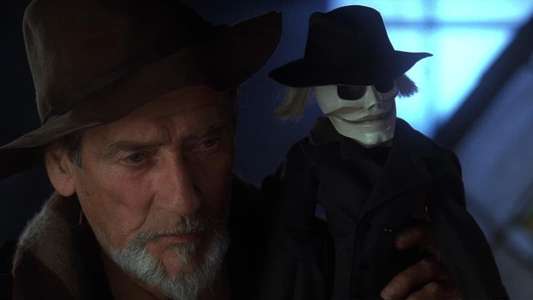 Puppet Master III: Toulon's Revenge - Backdrop