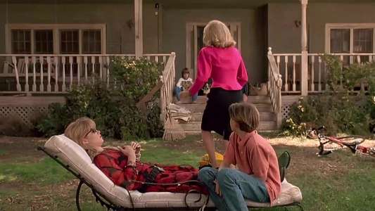 Don't Tell Mom the Babysitter's Dead - Backdrops
