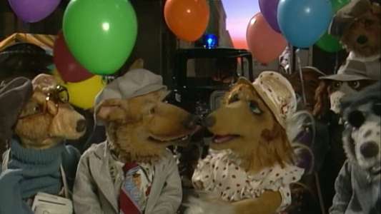Dog City: The Movie - Backdrop