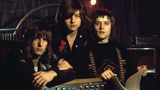 Emerson  Lake & Palmer - Pictures At An Exhibition (Special Edition) - Backdrop