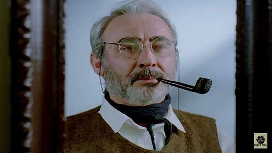 The Unforgettable Director of Romantic Movies - Backdrop