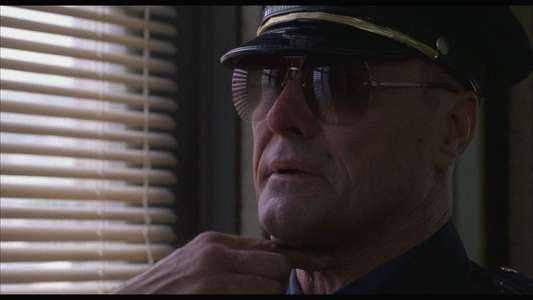 Maniac Cop - Backdrop