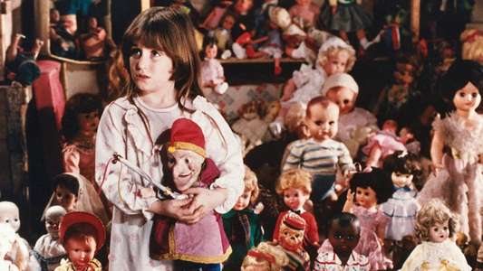 Dolls - Backdrop