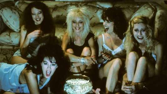 Linnea Quigley's Horror Workout - Backdrop