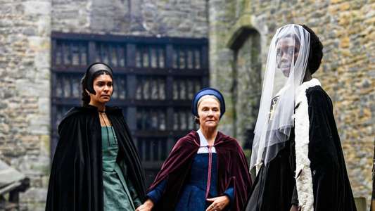 Anne Boleyn - Backdrops