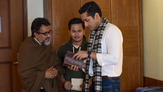 Shabash Feluda - Backdrop