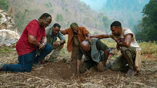 Da 5 Bloods - Backdrop