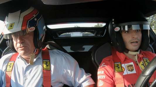 Sainz: Live to compete - Backdrop