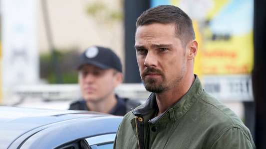 Mary Kills People - Backdrop