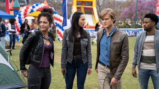 MacGyver - Backdrop