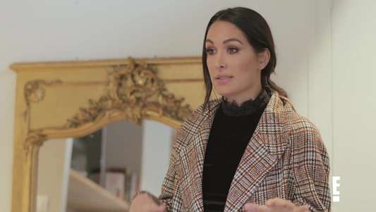 Total Bellas - Backdrop