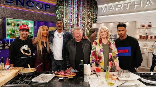 Martha & Snoop's Potluck Dinner Party - Backdrop