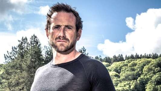 SAS: Who Dares Wins - Backdrop