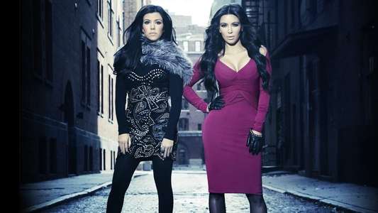 Kourtney and Kim Take New York - Backdrop