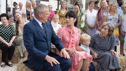 Doc Martin - Backdrops