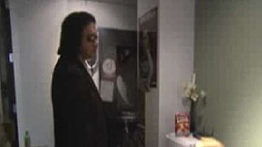 Gene Simmons Family Jewels - Backdrop