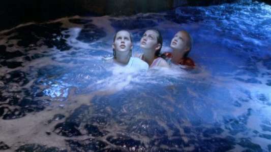 H2O: Just Add Water - Backdrops