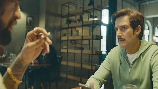 Aazam - Rise of a New Don - Backdrops