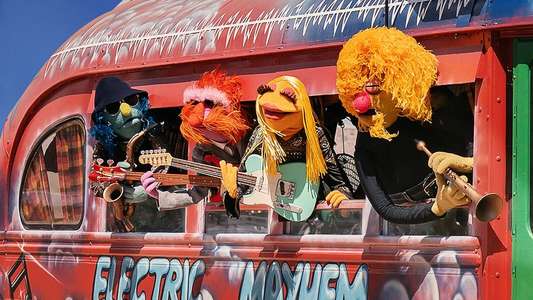 The Muppets Mayhem - Backdrops