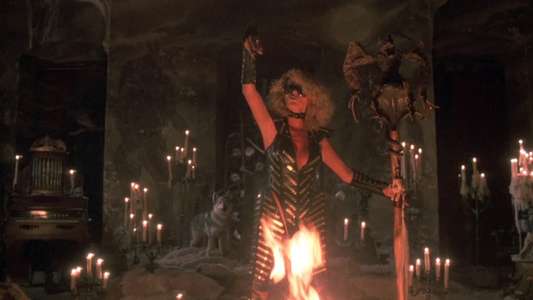 Howling II: Stirba - Werewolf Bitch - Backdrop