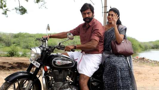 Kazhuvethi Moorkkan - Backdrop