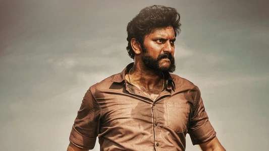 Kazhuvethi Moorkkan - Backdrop