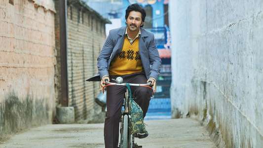 Sui Dhaaga - Backdrop