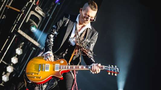 Hollywood Vampires Live at Hellfest 2018 - Backdrop