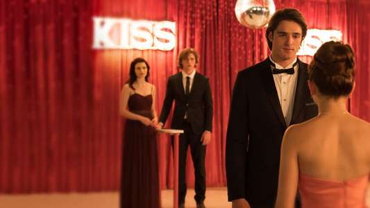 The Kissing Booth - Backdrop