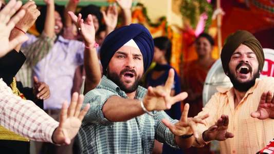 Love Aaj Kal - Backdrop