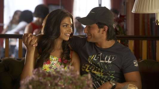 Love Aaj Kal - Backdrop