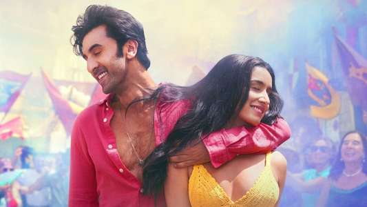 Tu Jhoothi Main Makkaar - Backdrop