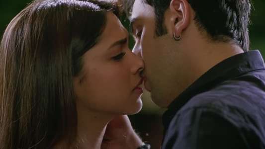 Yeh Jawaani Hai Deewani - Backdrop