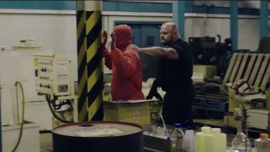 Hooligan Escape The Russian Job - Backdrop