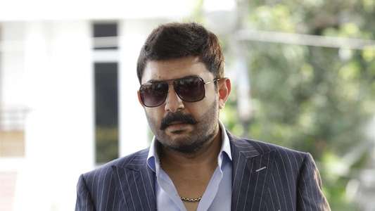 Bhaskar Oru Rascal - Backdrop