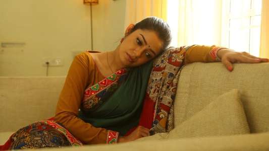 Iravukku Aayiram Kangal - Backdrop