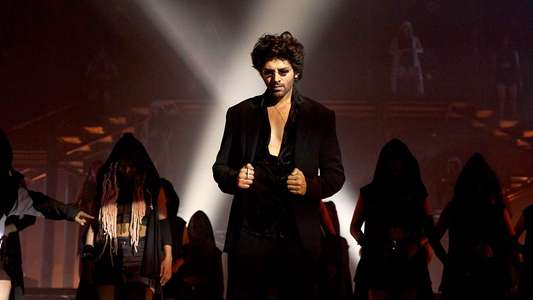 Bhool Bhulaiyaa 2 - Backdrop