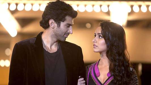 Aashiqui 2 - Backdrop