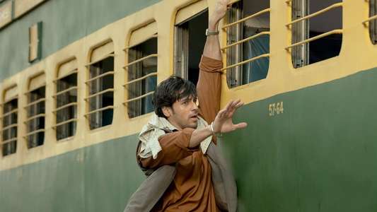 Mission Majnu - Backdrop