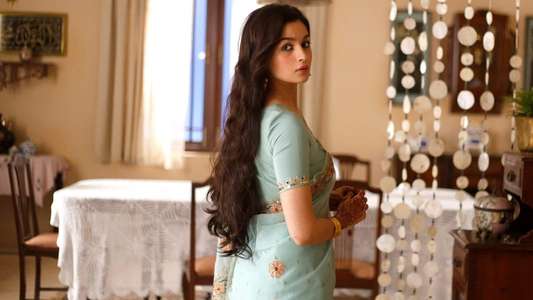 Raazi - Backdrop