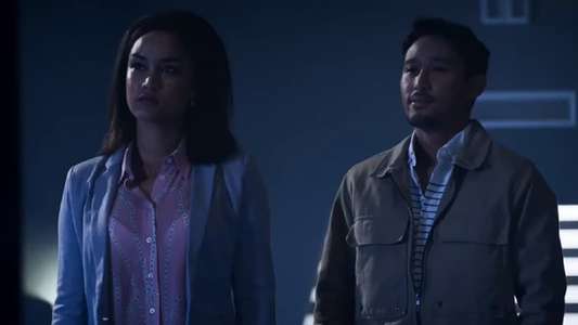 Deep Blue Sea 2 - Backdrop
