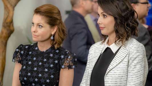 Reap What You Sew: An Aurora Teagarden Mystery - Backdrop