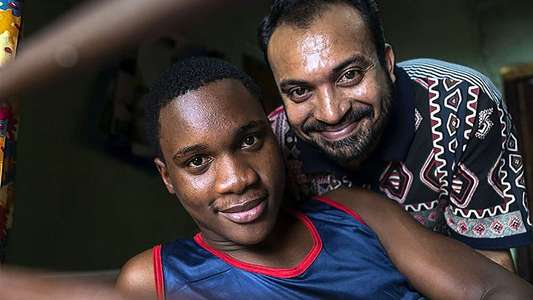 Sudani from Nigeria - Backdrop