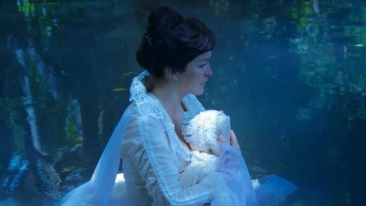 La Llorona - Backdrop